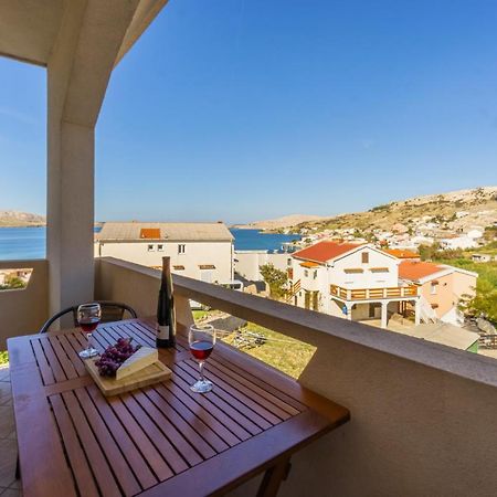 Apartment And Room Bacic Metajna Ngoại thất bức ảnh