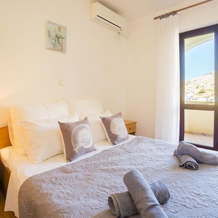 Apartment And Room Bacic Metajna Phòng bức ảnh