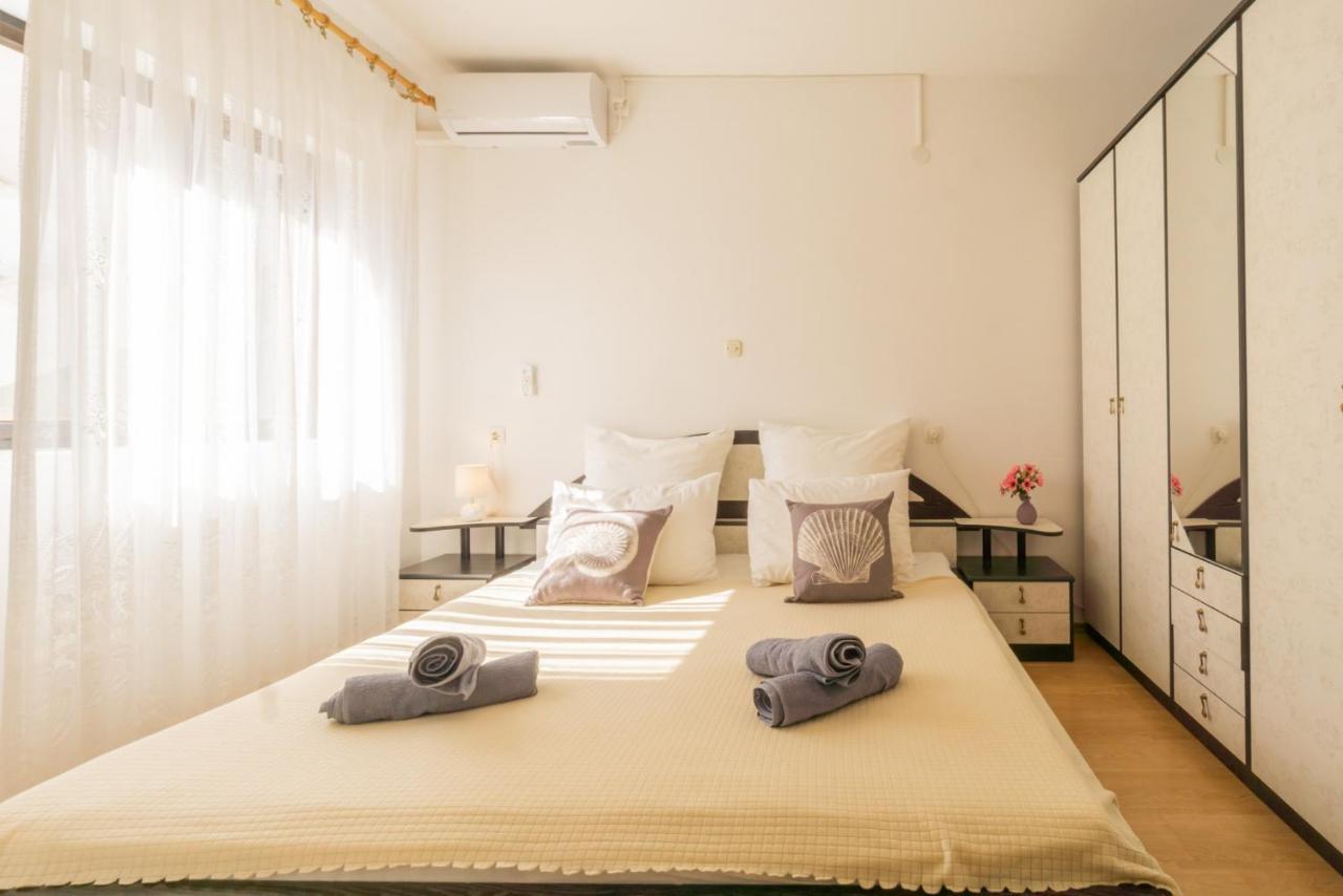 Apartment And Room Bacic Metajna Ngoại thất bức ảnh