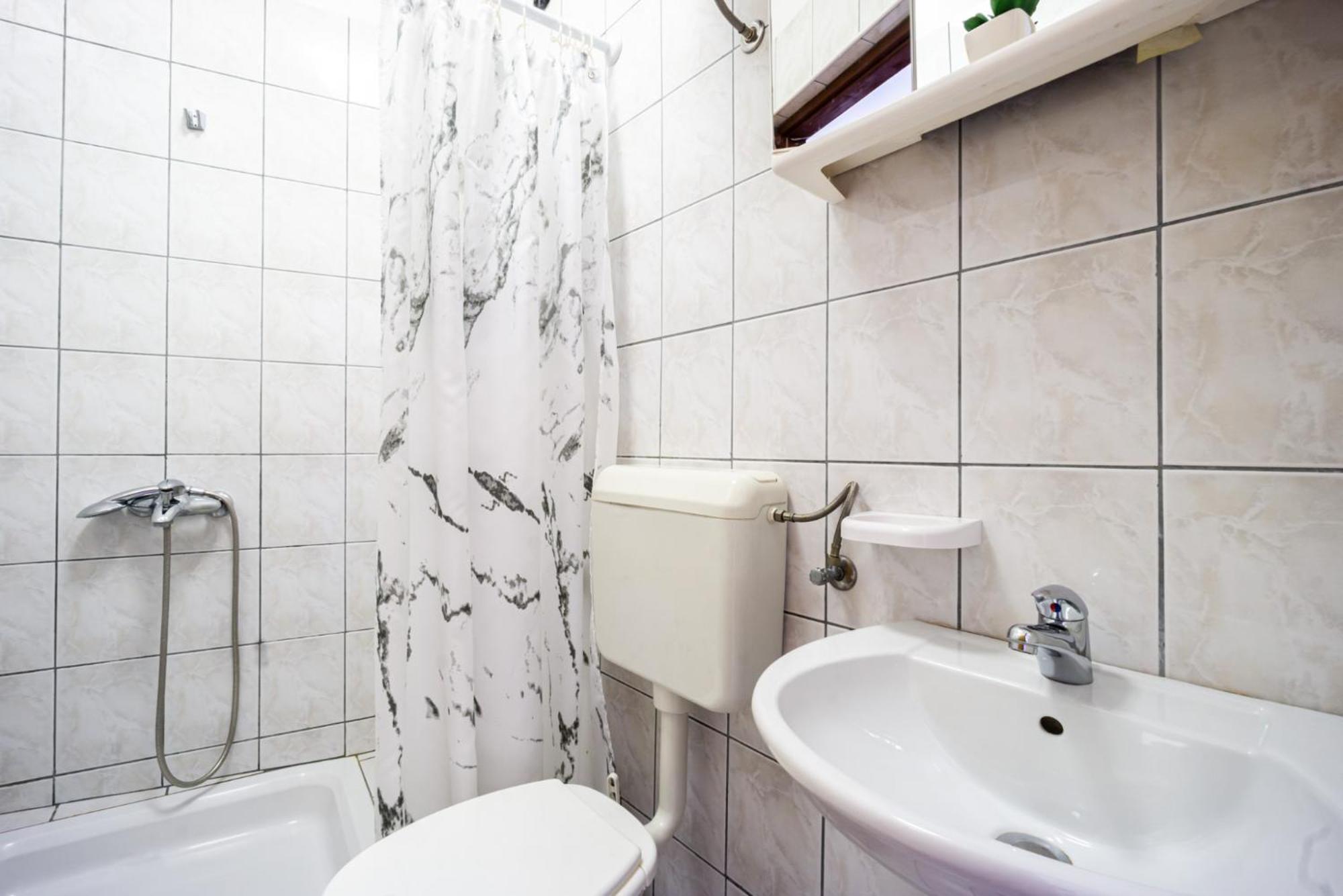 Apartment And Room Bacic Metajna Phòng bức ảnh