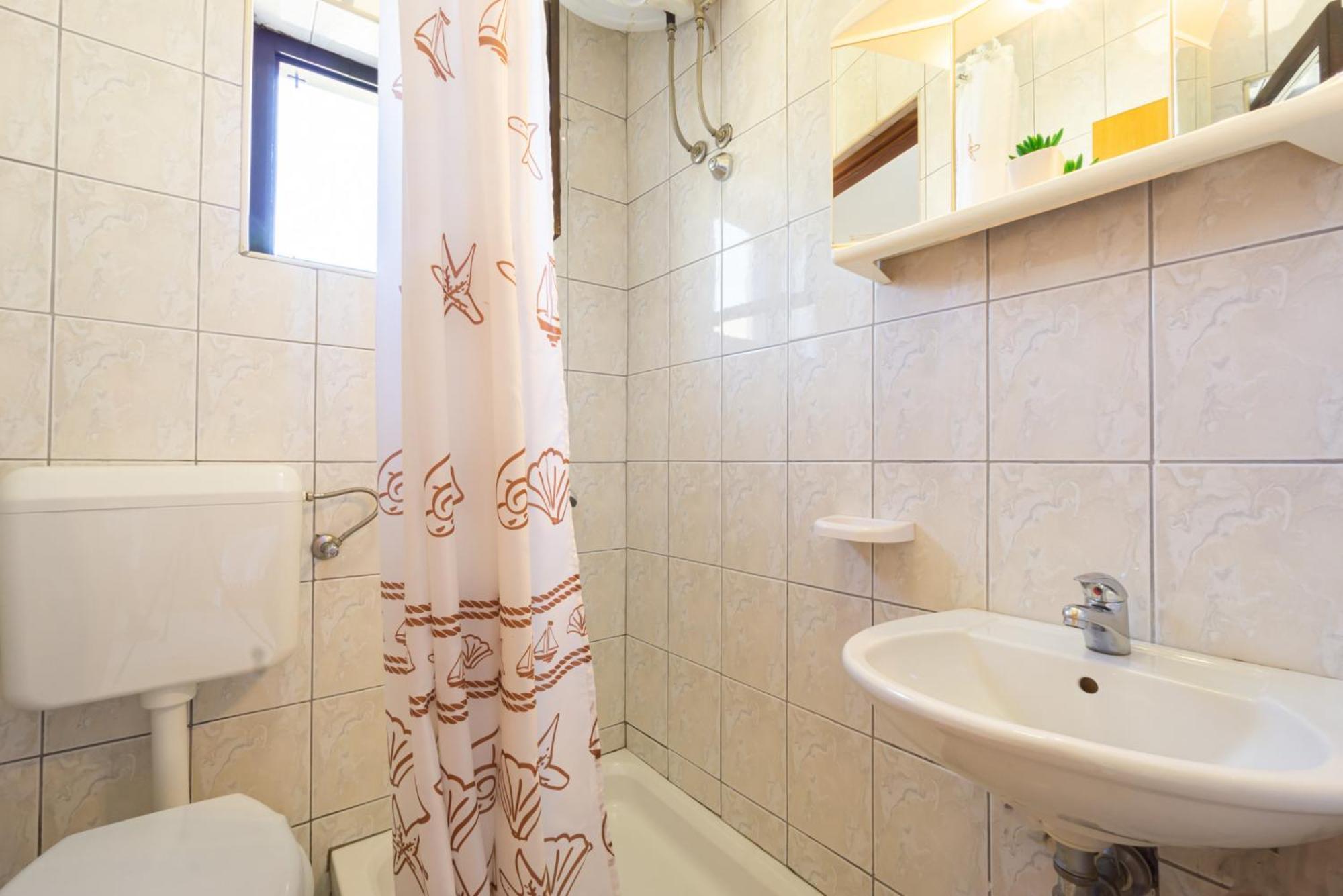 Apartment And Room Bacic Metajna Phòng bức ảnh